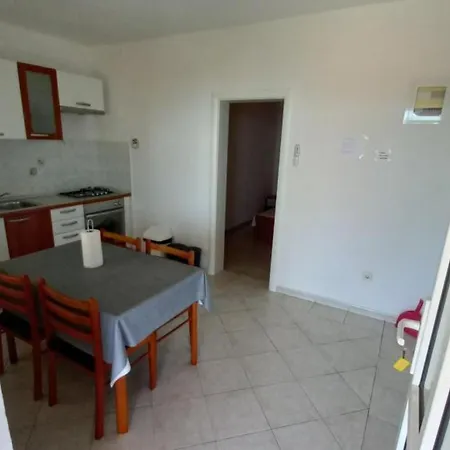 Berti Sun & Sea Apartmán Sveta Nedelja (Hvar)